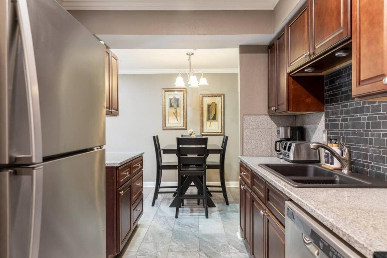 Downtown Nashville Condo, Walk To Broadway With Free Parking Exterior photo